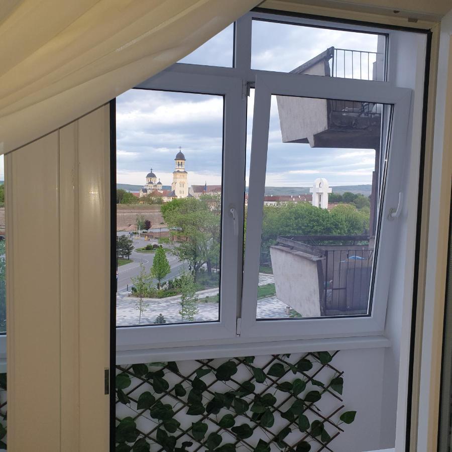 Apartament Carolina Parc Алба-Юлия Экстерьер фото